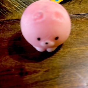 A little mochi for your kids in cash